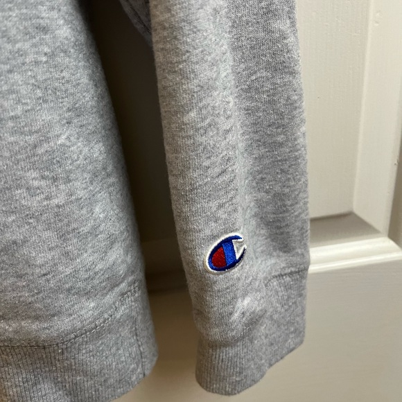 Champion Girls Sweatshirt - Picture 2 of 3